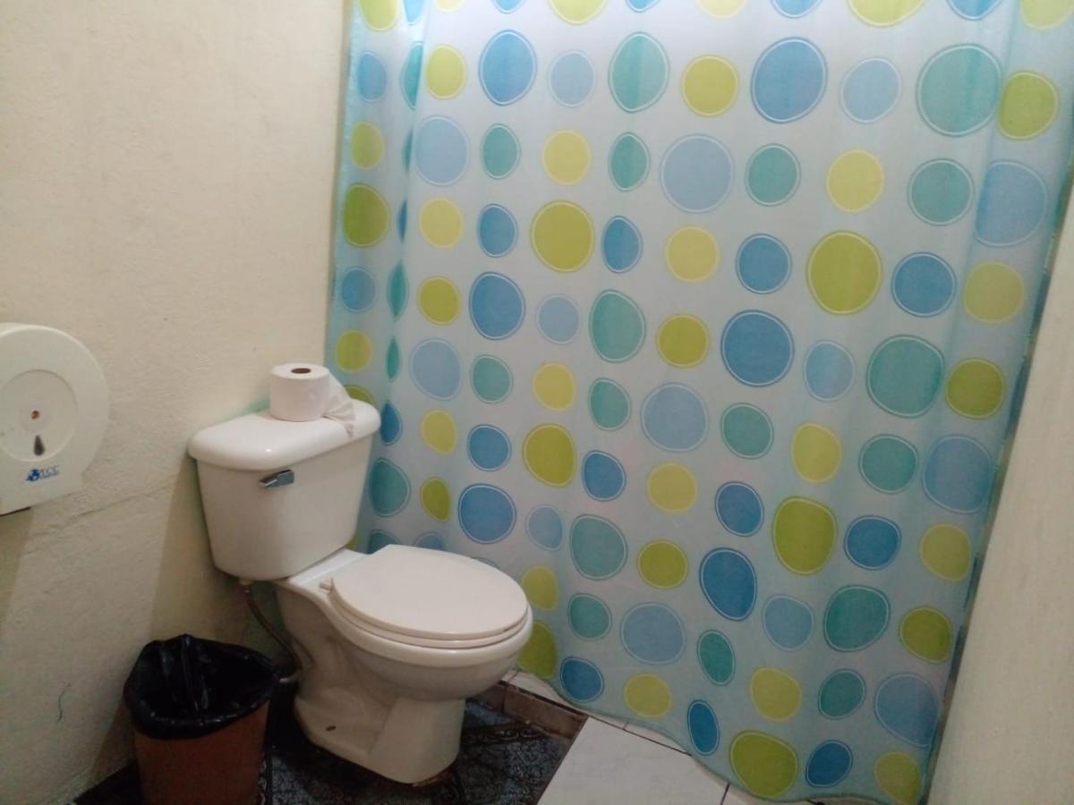 La Pension Backpackers La Fortuna Екстериор снимка